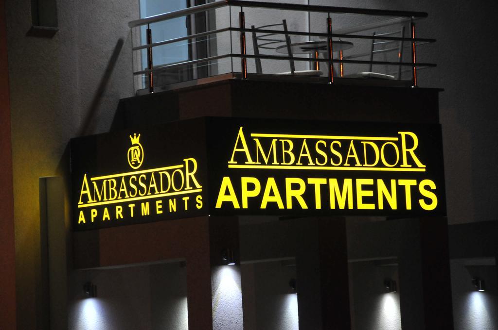 Apartments Ambassador อุลซิน ภายนอก รูปภาพ